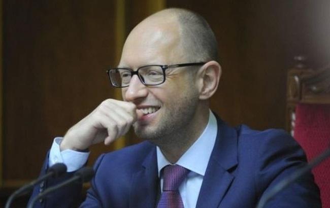 Яценюк с рабочим визитом сегодня находится в Польше